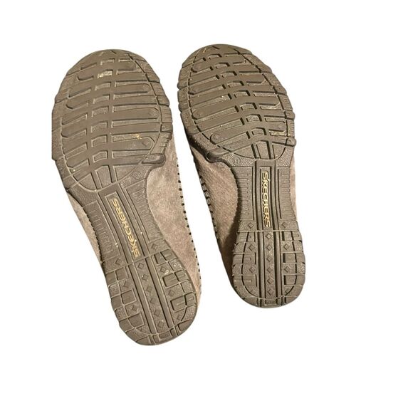 Skechers Womens Chocolate Brown Memory Foam Wide Fit Slip-On Loafers Size 7 - Picture 4 of 9